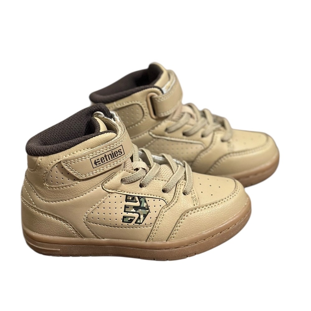 Etnies Kids High Top Velcro Shoes Tan Gum Camo Logo Boys Size 10 Toddler NEW